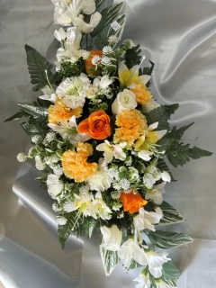 Ikebana zaťažená podlhovastá