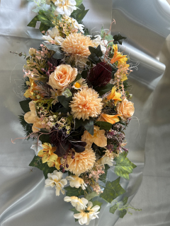 Ikebana zaťažená podlhovastá